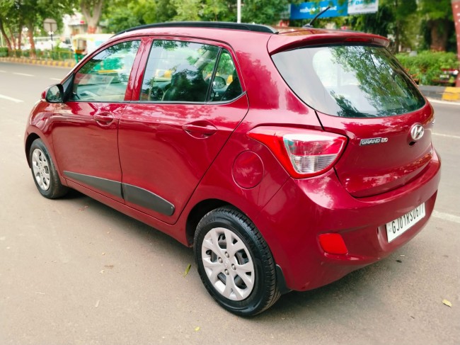 Buy Used Hyundai Grand i10  2016 in Ahmedabad | Digital Car House