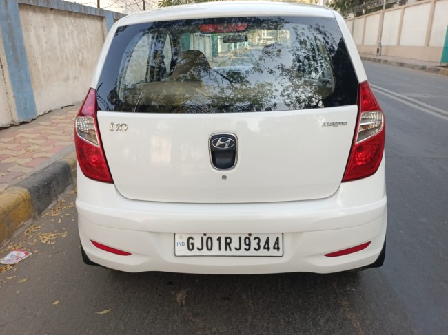 Buy Used Hyundai i10  2015 in Ahmedabad | Digital Car House