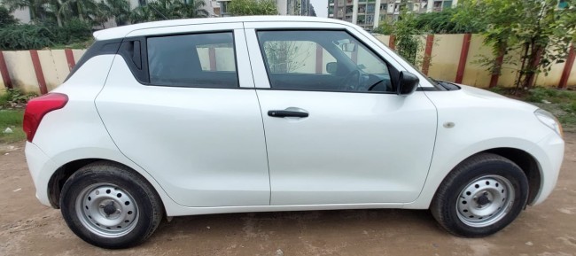 Buy Used Maruti Suzuki Swift  2021 in Ahmedabad | Digital Car House