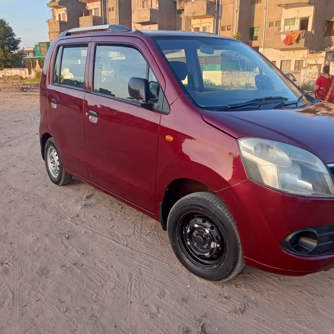 Buy Used Maruti Suzuki Wagon R 1.0  2010 in Ahmedabad | Digital Car House