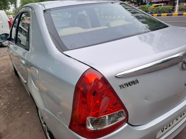 Buy Used Toyota Etios  2011 in Ahmedabad | Digital Car House