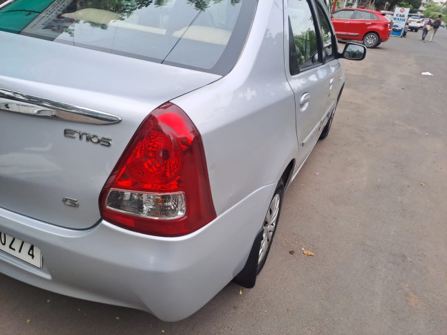 Buy Used Toyota Etios  2011 in Ahmedabad | Digital Car House