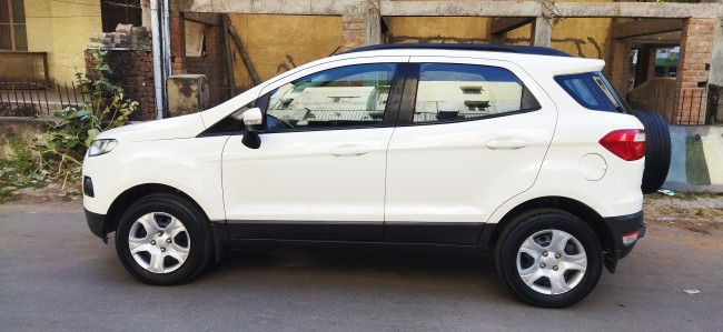 Buy Used Ford EcoSport  2015 in Ahmedabad | Digital Car House