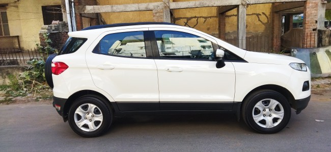 Buy Used Ford EcoSport  2015 in Ahmedabad | Digital Car House