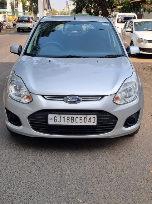 Buy Used Ford Figo  2014 in Gandhinagar | Digital Car House