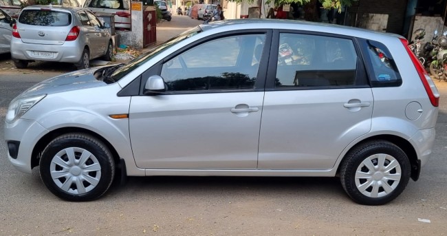 Buy Used Ford Figo  2014 in Gandhinagar | Digital Car House