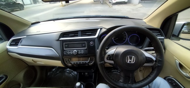 Buy Used Honda Amaze  2017 in Ahmedabad | Digital Car House