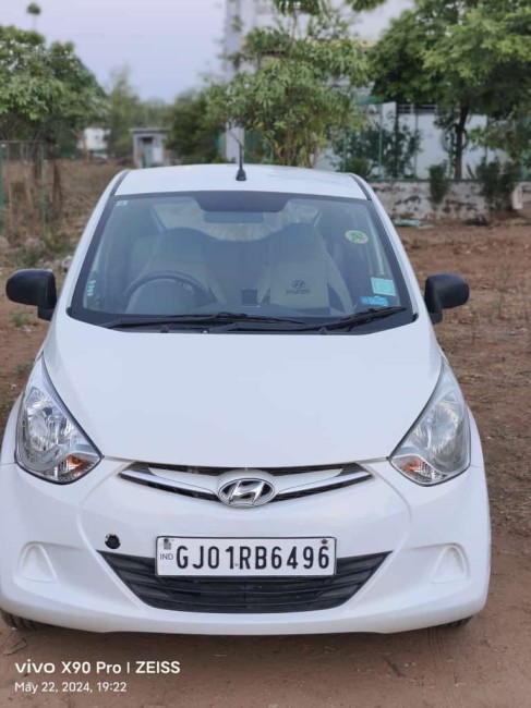 Buy Used Hyundai Eon  2013 in Gandhinagar | Digital Car House