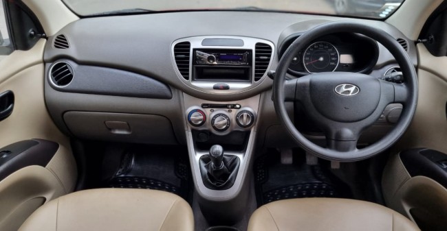 Buy Used Hyundai i10  2013 in Ahmedabad | Digital Car House