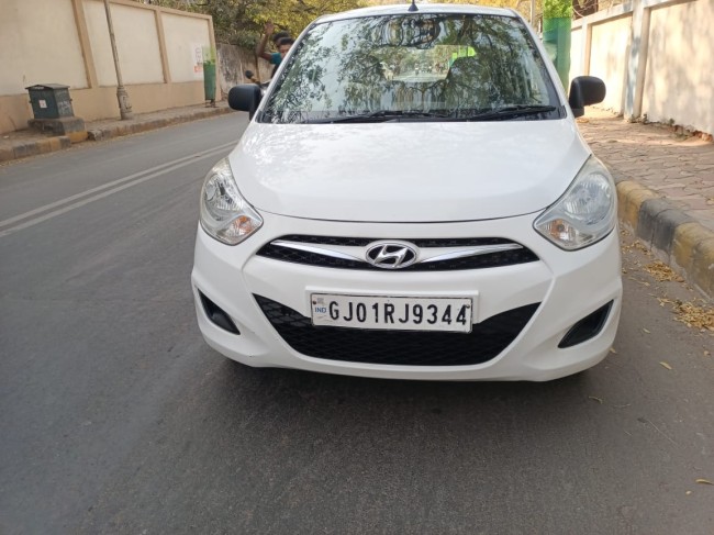 Buy Used Hyundai i10  2015 in Ahmedabad | Digital Car House