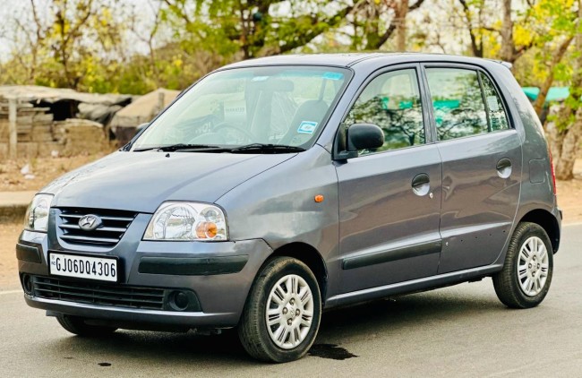 Buy Used Hyundai Santro Xing  2010 in Gandhinagar | Digital Car House