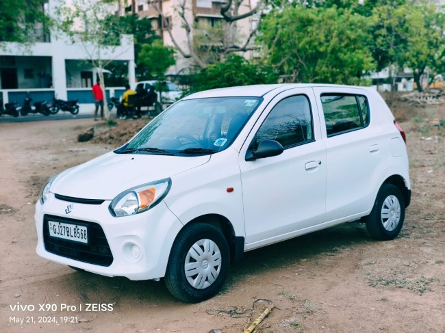 Buy Used Maruti Suzuki Alto 800  2017 in Gandhinagar | Digital Car House