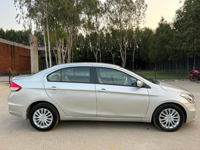 Buy Used Maruti Suzuki Ciaz  2017 in Ahmedabad | Digital Car House