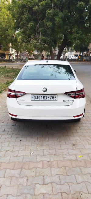 Buy Used Skoda Superb  2017 in Ahmedabad | Digital Car House