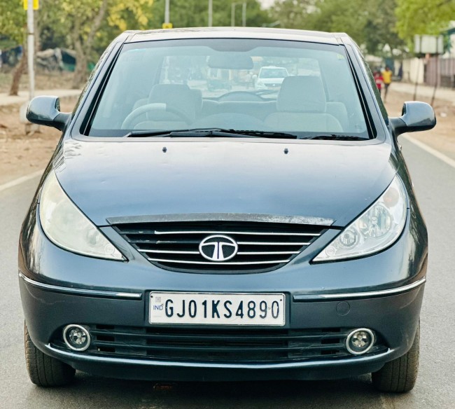 Buy Used Tata Indica Vista  2013 in Gandhinagar | Digital Car House