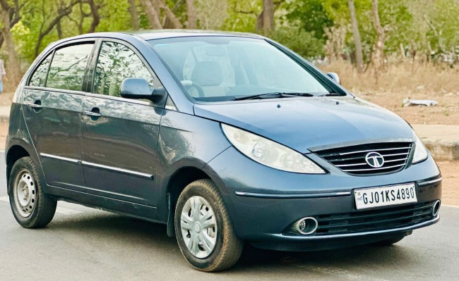 Buy Used Tata Indica Vista  2013 in Gandhinagar | Digital Car House